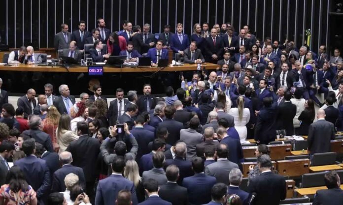 Foto-Bruno-Spada-Camara-dos-Deputados_Easy-Resize.com_